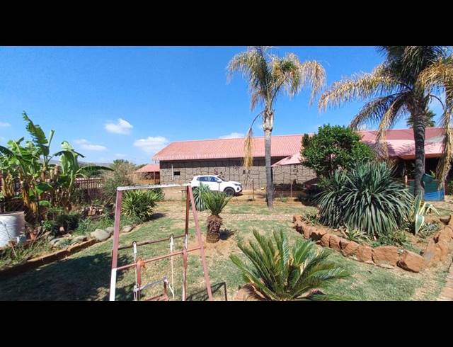 FARM FOR SALE IN KAMEELDRIFT WEST